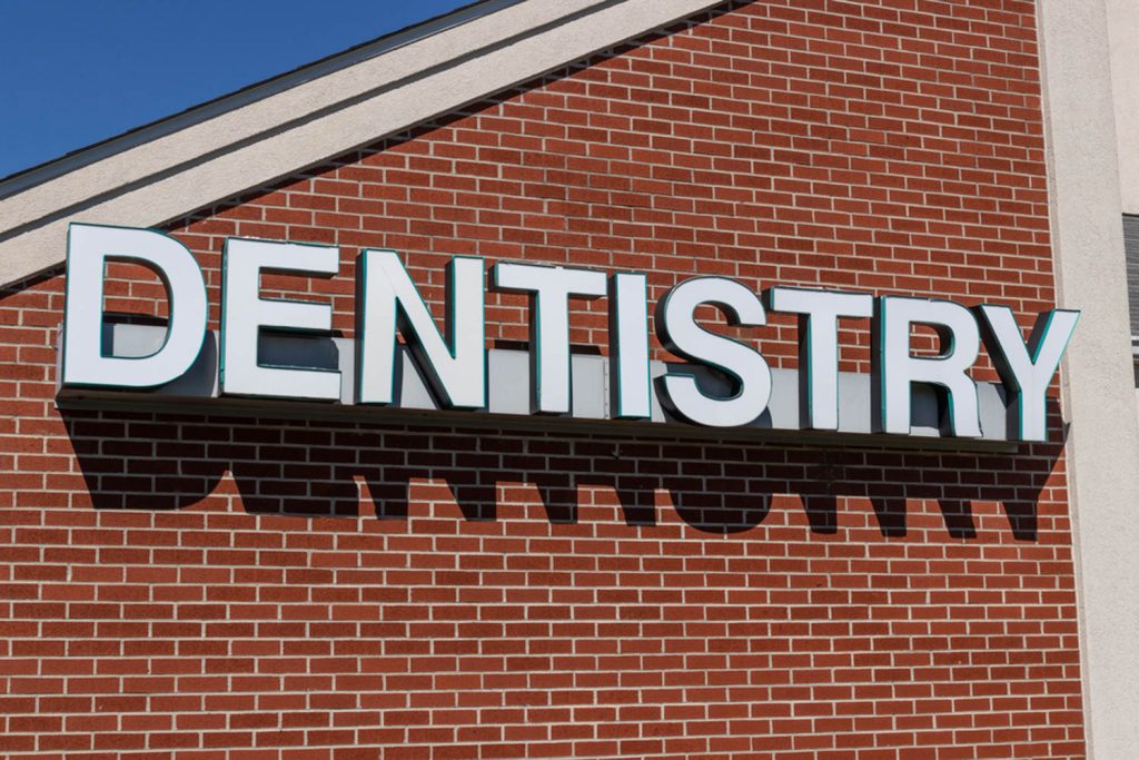 How Dental Practice Management Consulting Improves Clinic Profitability in Ontario
